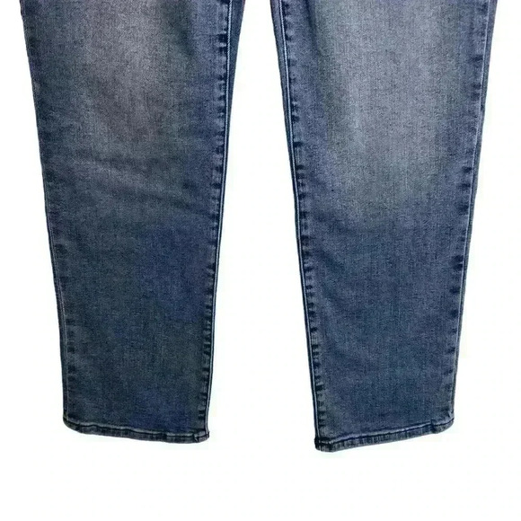 GOOD American Good Legs Straight With Split Back Pockets in Indigo127  Size 2/26 - Picture 4 of 9